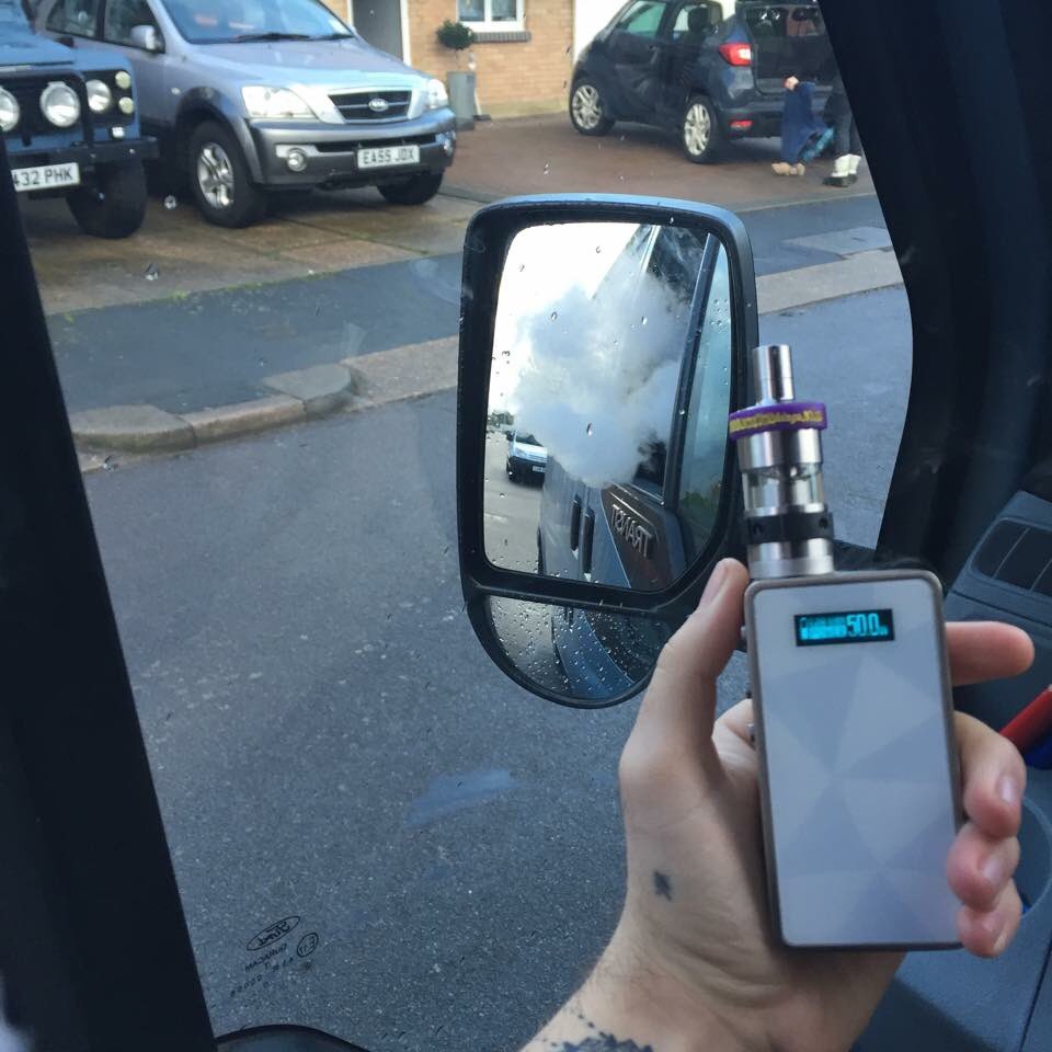 secret_vapours's tweet photo. @VapersDaily secret engineer handcheck with that limited edition snowWolf #vapelife https://t.co/gUjpuL6dq1