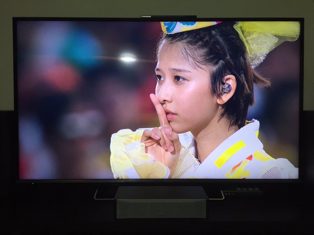 ogapura's tweet photo. ブルーレイを4Kにアップコンバート再生してくれるレコーダーと4Kテレビを購入。擬似的な4Kではあるけれど、これで桃神祭2015を再生してみたらあまりにも美しくてその場にしおりんがいるかと思うようなレベル。 https://t.co/8OaQGsOqai