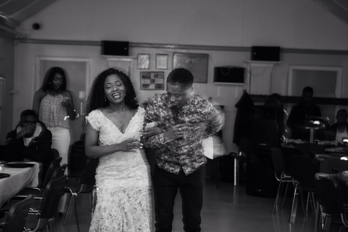 MrNigeriaUK's tweet photo. Hosting My Cousins #Gradparty was so much fun the way I turnt up 😂💃🎶🔊👑  #MMNUK #Guami #MrNigeraUk15 https://t.co/N627Vooszo