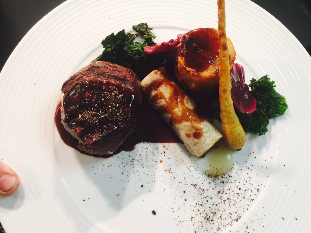 GothamChefs's tweet photo. Beef fillet, shin of beef in suet, parsnip, pear and pickled red #British #NYE2016 https://t.co/9532gpD4Ph