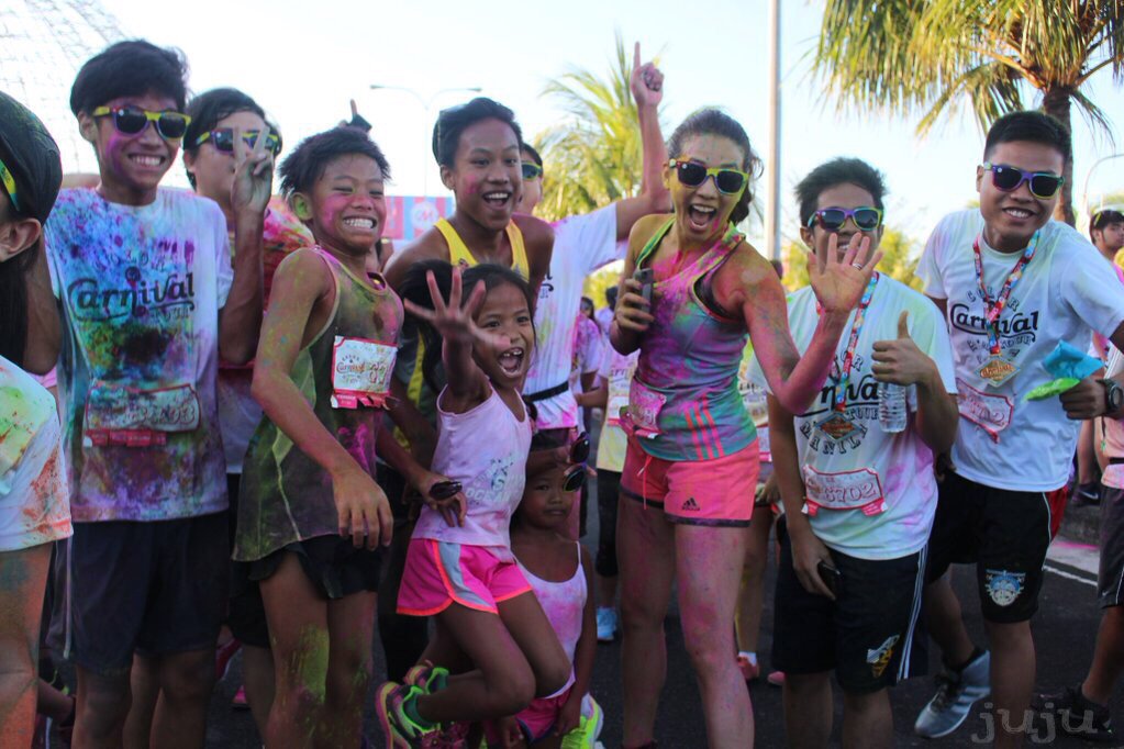 anahkarylle's tweet photo. K's Team 💛 cutie ng jump shot 💕 #colormanila2016 https://t.co/1FB719yhjM