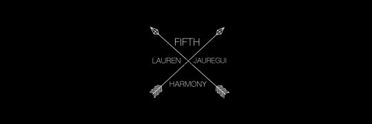 jaureonknees's tweet photo. #VideoMTV2015 Fifth Harmony https://t.co/Q34zUSOnAo