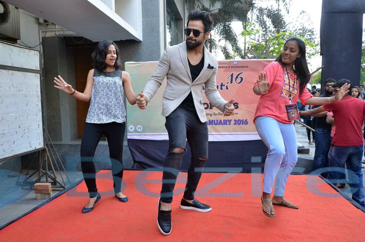 Embedded image permalink