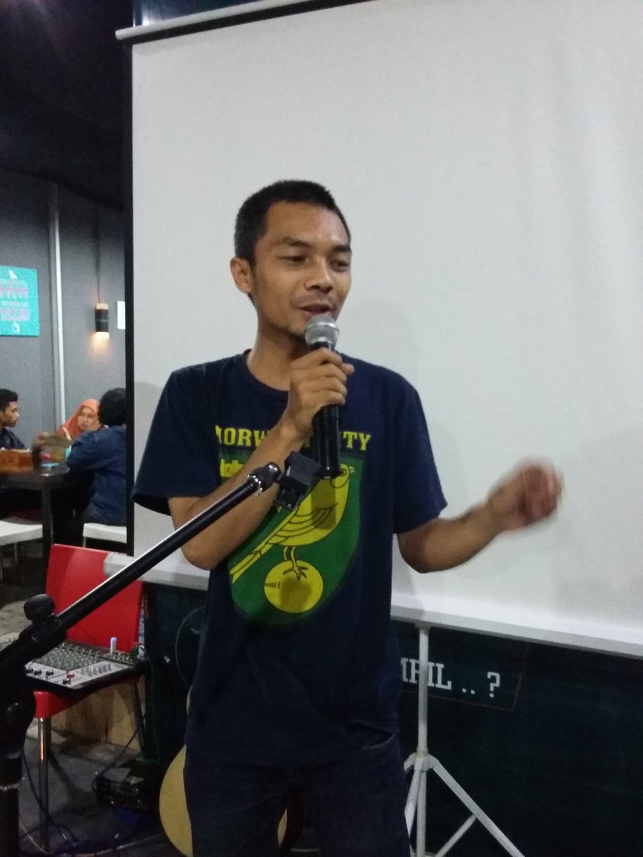 Lineup 6 ada <a href="/robbiefashda/">Robbie Fashda</a> yang ngomongin ketuk kaca