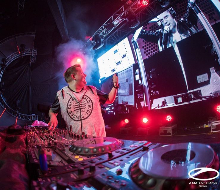 ASOT_IND's tweet photo. Memories from #ASOTFestMUM ππ» https://t.co/gsqJ3qZiEf