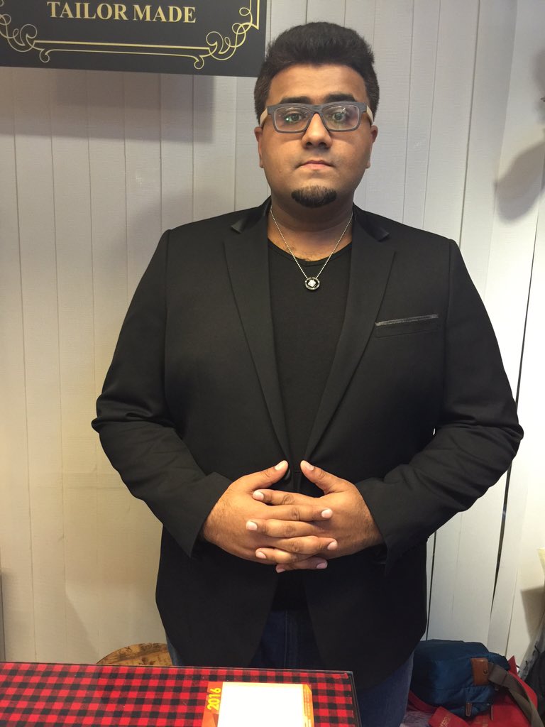 Maxerkhan's tweet photo. #tailor made https://t.co/bPThKyLB2Y