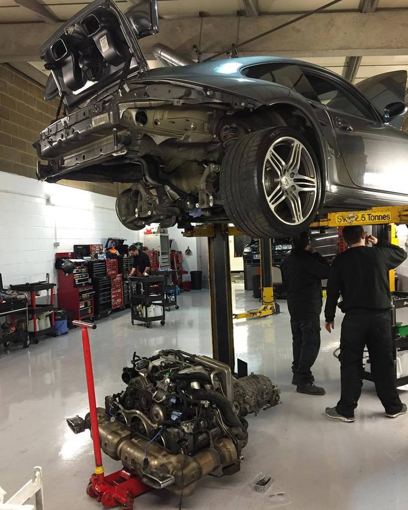 OnlyCarrera's tweet image. #perfecttouchperformance #hoddesdon #herts #hertfordshire #essex #porsche #porscheturbo #997 #997turbo #996 #996tur…