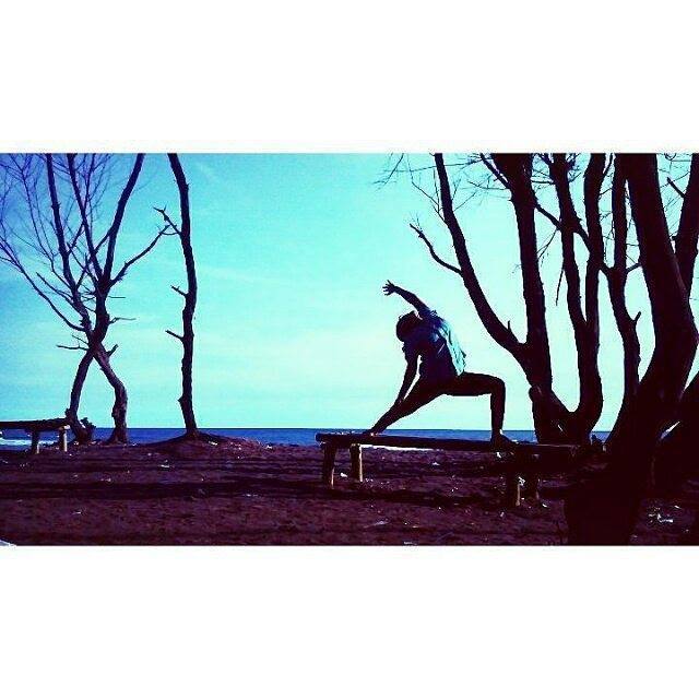 BesplatanSport's tweet image. Repost @zulvayoga_gi Tag @eementsport #hash4tag 4 #repost ・・・ Day 3 of #30DYC HOSTS: @dashamalove @theyogacouple @b…