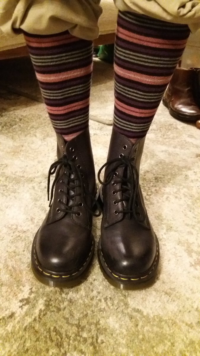 My octogenarian Mum trying on her grandaughter's new Doc Martens #robotwalk