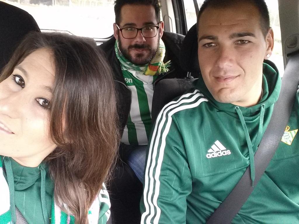 juli0Gutierrez's tweet photo. Caminito der villamarin con @raulchico89 y @kristy_pompon https://t.co/o1EnszkN5D