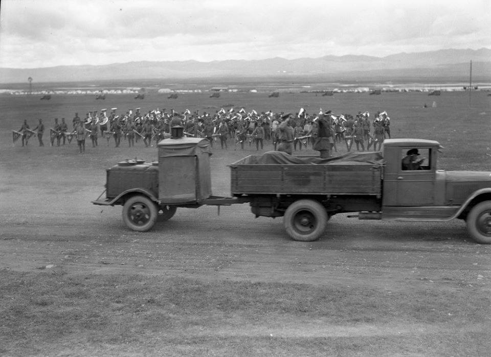 Яармагийн дэнж 
"Зураг түүх өгүүлнэ"