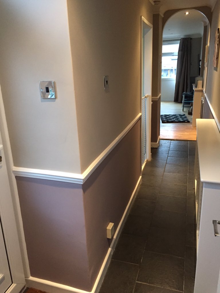 jamierolt's tweet photo. Entrance hall complete https://t.co/5jSbjlFTuy