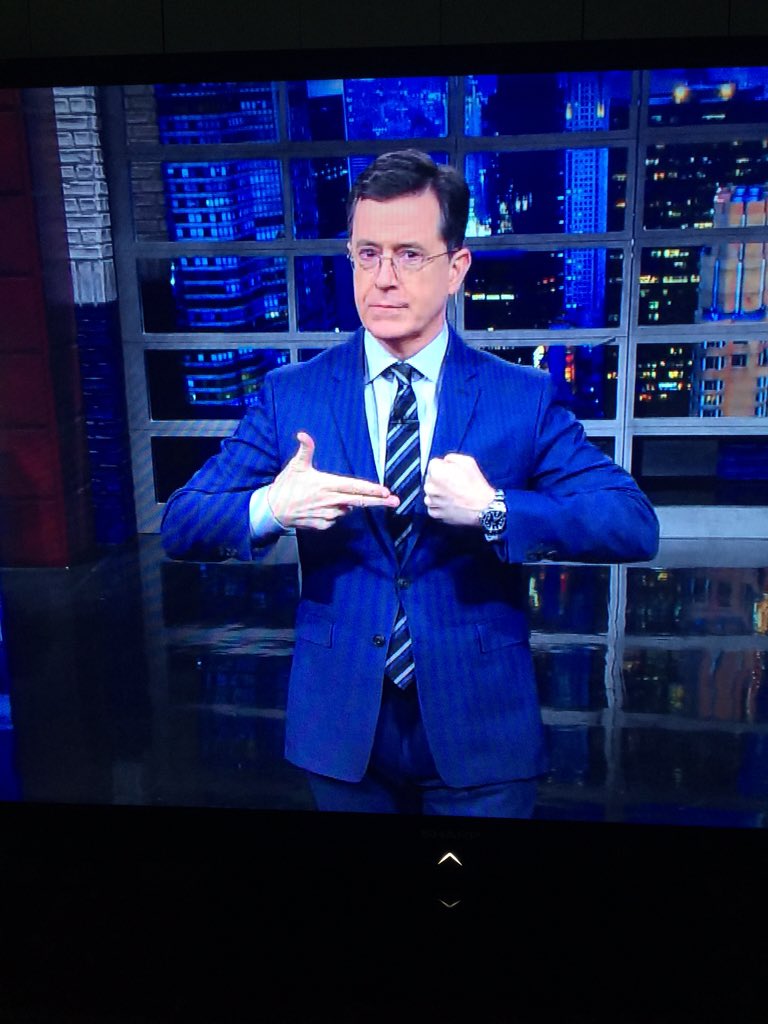 MarquesClark15's tweet image. Stephen Colbert throwin up @runjewels on @LateShowCBS @KillerMike #classic