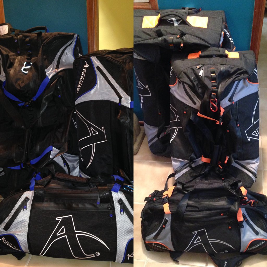 NUEVOS bolsos Arawaza en Venezuela. Para mayor Información : contacto@arawaza.com.ve !