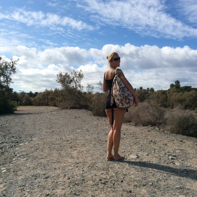 Wat mis ik de zon! https://t.co/GEDjcPkfBt<a href="/tag/borstvoeding"class="tags"><span>#borstvoeding</span></a>