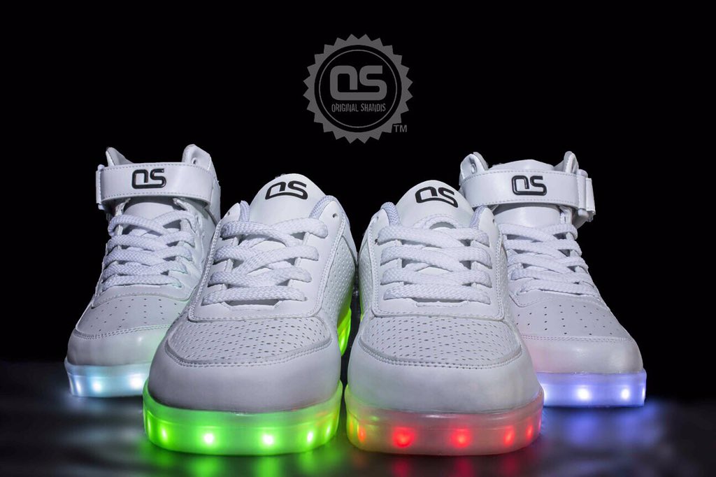 MampintshaNuz's tweet photo. #MeteorLightsOS for this summer.... #Edition16 📞 this number for Order (074) 8636707 ✌🏻️ https://t.co/74A6Z5yvZS