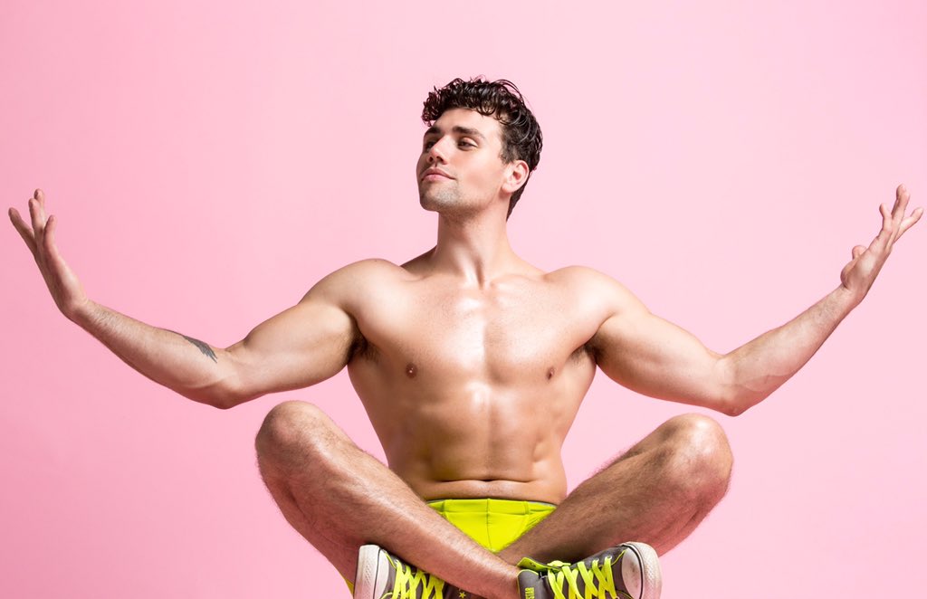 K_LLmagazine's tweet photo. #mycalvins for @killmagazine
Photographer: @iblakeballard 
Model: @christianjames_official
#killmagazine https://t.co/TTCNrvH2NF