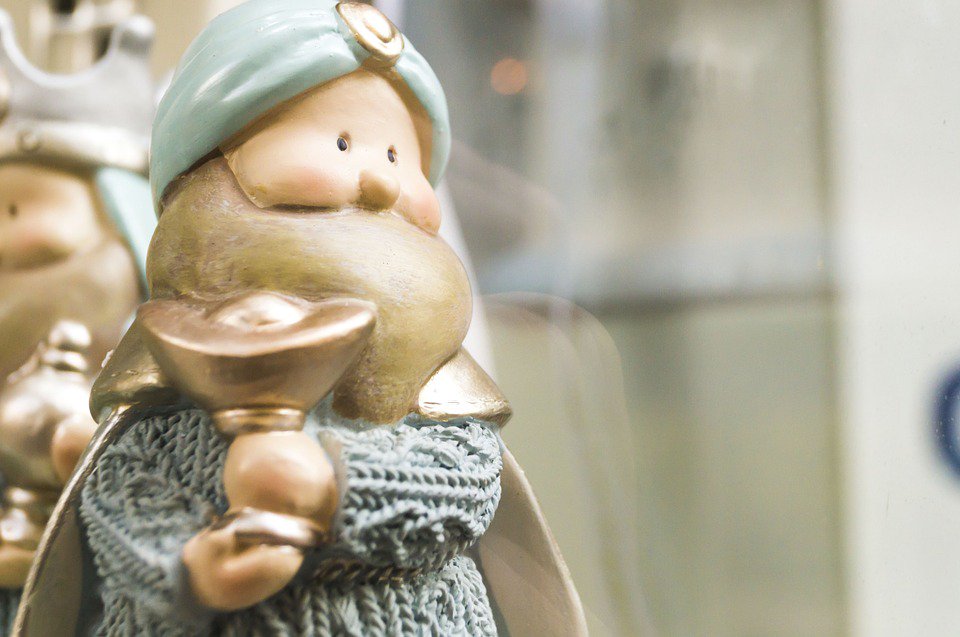 VeladaHoteles's tweet photo. ¡FELIZ DÍA DE REYES! En el blog, planes en familia! 
https://t.co/pVU666bafc https://t.co/fmO373x95D