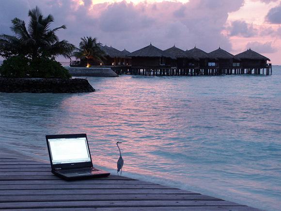 hmgunz's tweet photo. Want to See the World? Jobs &amp; Careers That Let You Travel https://t.co/2LCxRdQGmH https://t.co/WDNf8NPow3