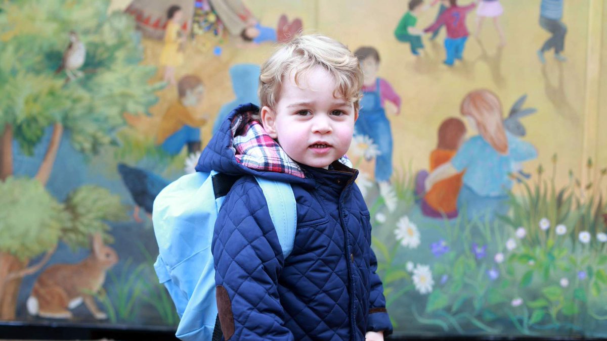 SkyNews's tweet photo. Pictures of Prince George's first day at Nursery School https://t.co/b0NGPyK2QZ https://t.co/MrNbx86JAR