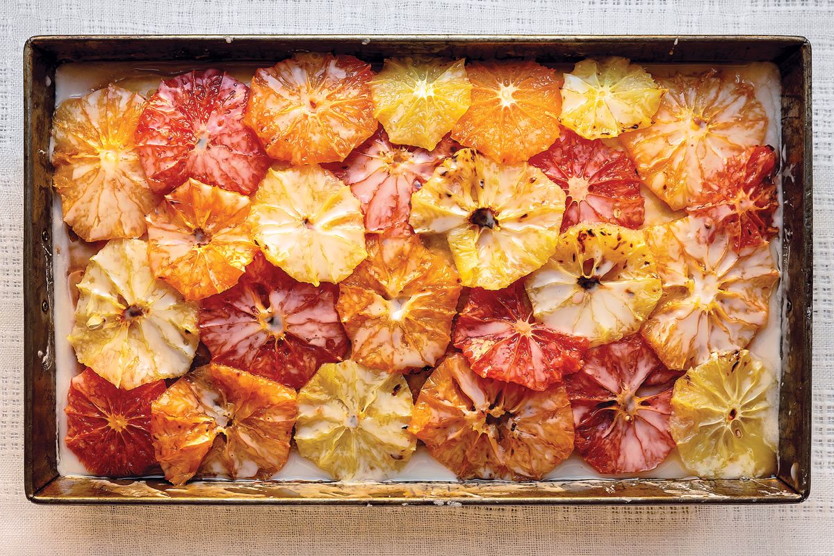 BakingExperts's tweet image. RT @SAVEURMAG: This cake until it’s spring again saveur.cc/I92sSO