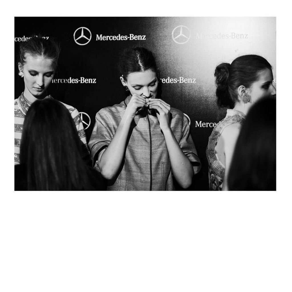 marquez_studio's tweet photo. #madridfashionweek #backstage  Photo: Javier Márquez https://t.co/RI3YtQGH4D