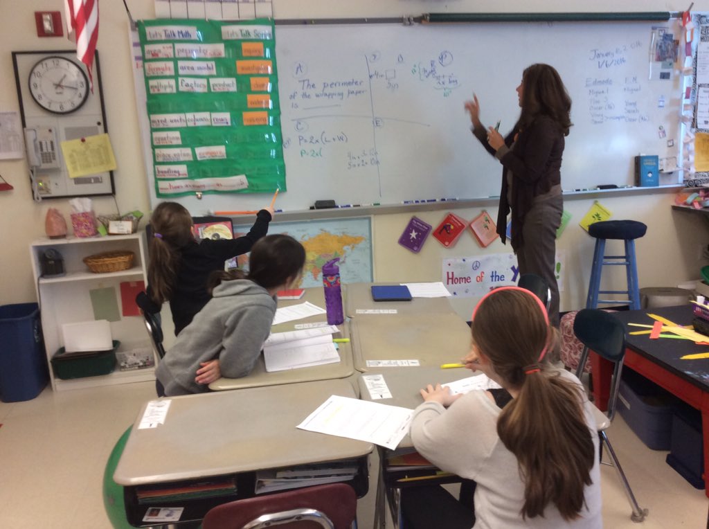 MsKStudents's tweet image. Ss choose how to best practice math problems; ind, pairs, groups or w/ modeling #choice #learningpreferences