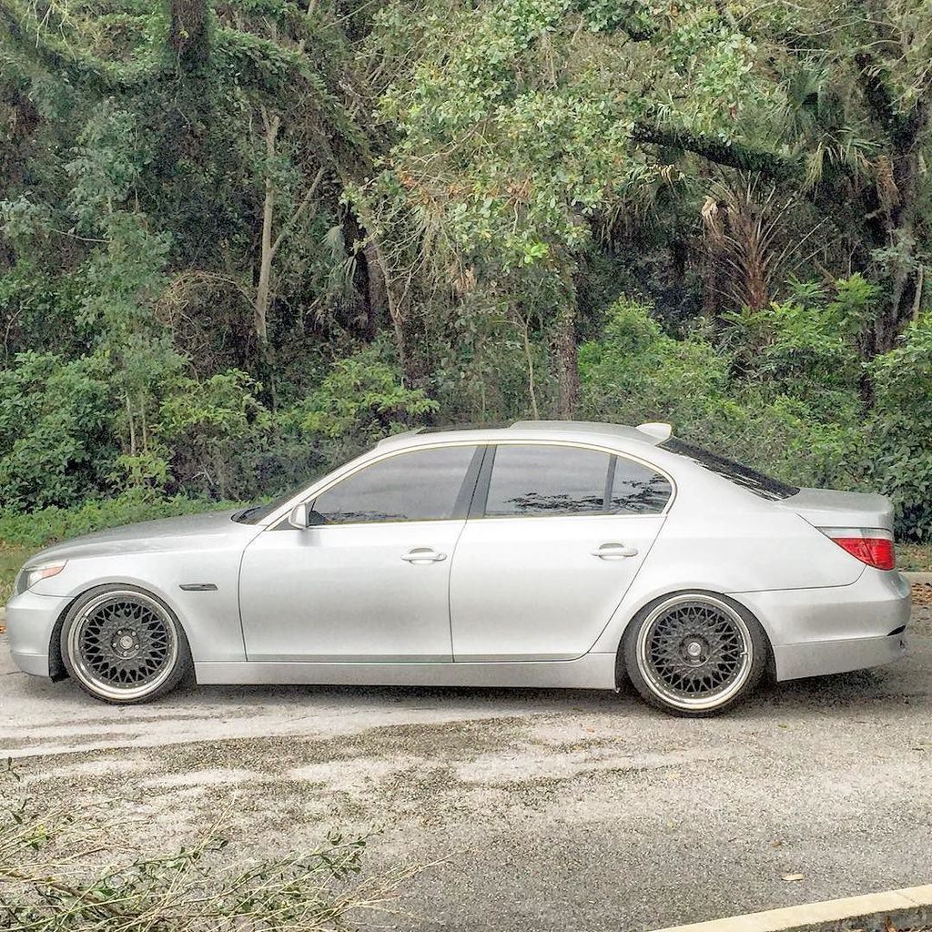 slammedbimmers's tweet photo. #WHEELPORN #WHEELWEDNESDAY #HRE #HREWHEELS #HRE501 #WEKFEST #WHEELSWAP #SAVETHEWHEELS #MADEINUSA #E60FANS #E60 #FOR… https://t.co/dWn5fkU3au