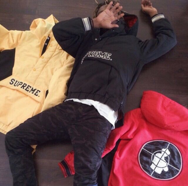 FutureFits's tweet photo. IAN CONNOR https://t.co/GpHmp2Lv63