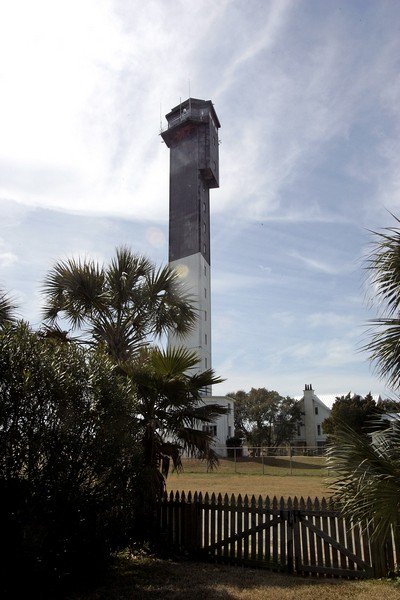 postandcourier's tweet photo. #SullivansIsland makes list of Top 10 "happiest seaside towns."  https://t.co/4cTQjZ0RbF #chsnews @PrentissFindlay https://t.co/XXS8WvSbVy