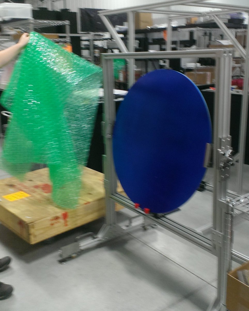 SciencetechInc's tweet image. This is the largest #Collimation Mirror that we have ever used, to date, for a #Solarsimulator