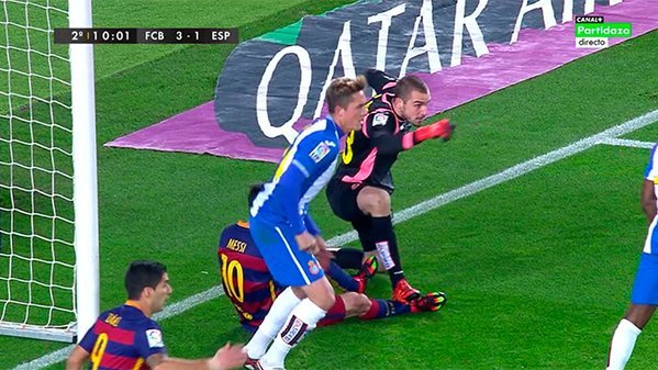 oscar13bl's tweet photo. @AlvaroVazquez91 valors??? https://t.co/2Ycyt5fVq4
