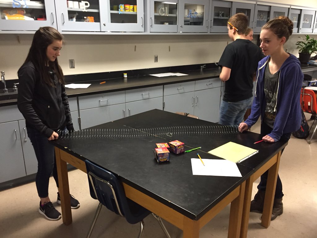 MrTomGoZeps's tweet image. Exploring properties of waves! #pjhscience