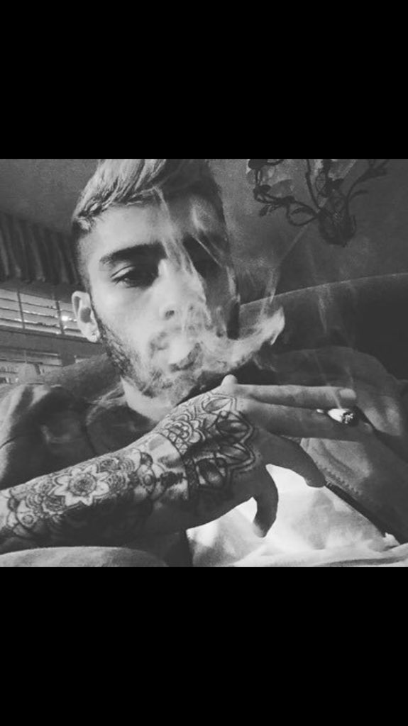 zayn_rpgcvs's tweet image. Venez rp co svp