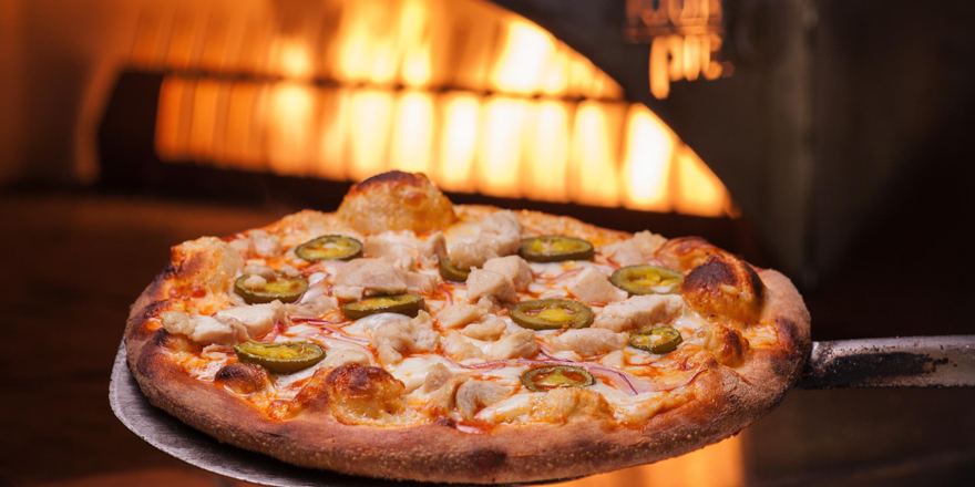 DowntownHouston's tweet photo. Enjoy a personal pizza @yourpiehouston grand opening for just $3.14 this Friday (1/8), 11 am-midnight. 1625 Main St. https://t.co/j14v3vaGrI