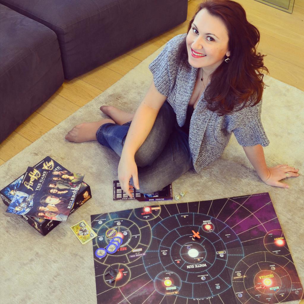 InternetVibes24's tweet image. Shall we play #firefly? #fireflythegame