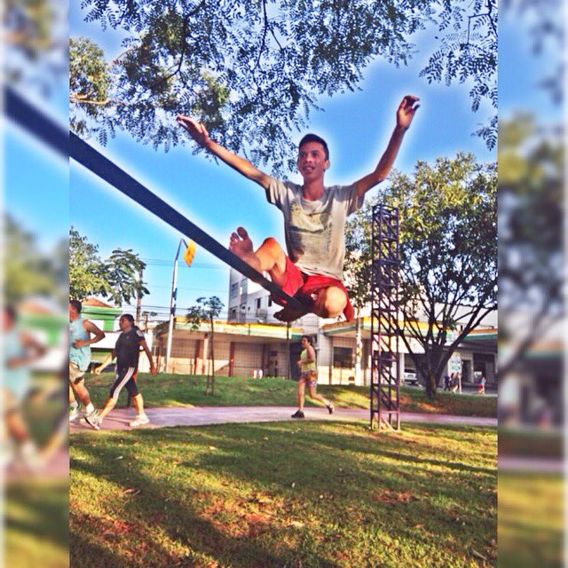 maikon_osorio's tweet photo. Não adianta olhar para o céu com muita fé e pouca luta 👊 #amomuito #slackline #slacktube #slackvida https://t.co/ISsgMMfy3P