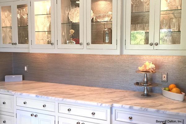 Easy and Affordable Ways to Give Your Boring Kitchen Cabinets a Face-Lift, from <a href="/HouseLogic/">HouseLogic</a> bit.ly/1mH8Y4v