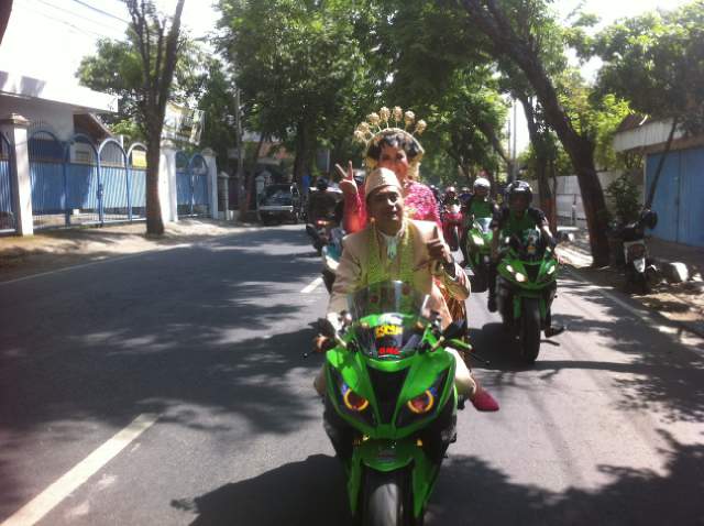 Selamat menempuh hidup baru WAKETU BNC Bojonegoro.. 💞 💑 😁 😆