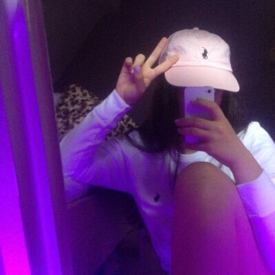 colorsof5sos's tweet image. luke // purple &amp;amp; pink glow