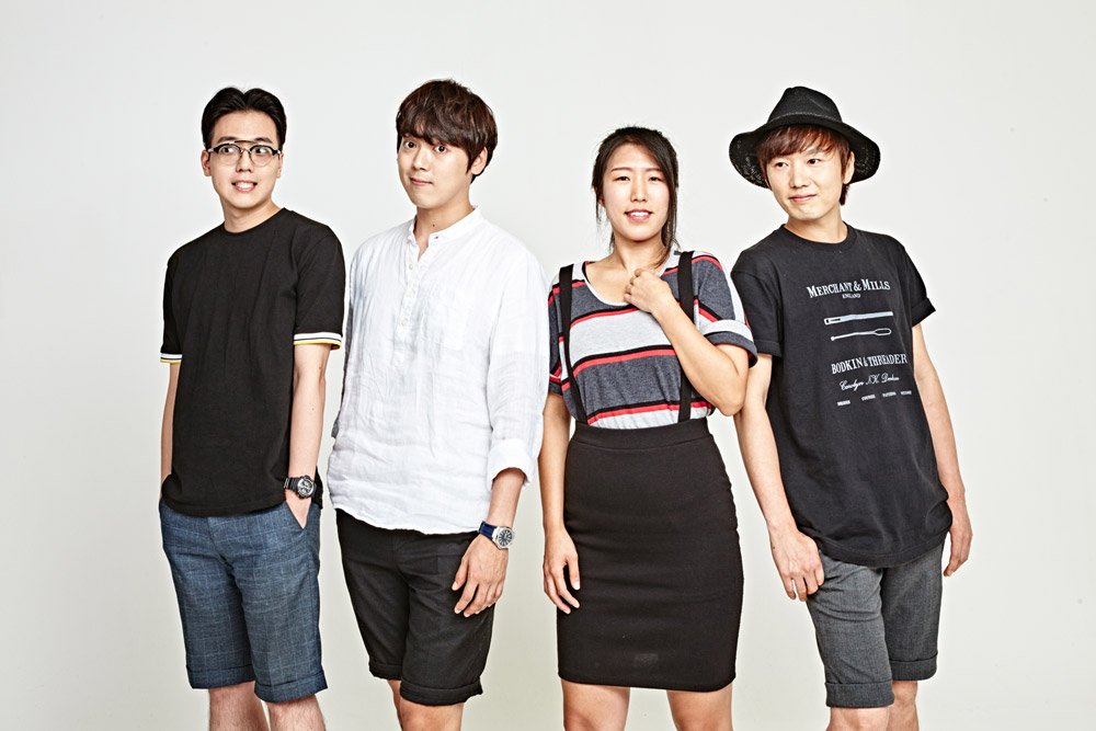 mintpaper_'s tweet image. 민트페이퍼 mint bright 인터뷰 / 보이즈 인 더 키친 Boys in the Kitchen 
- 더 신나게, 당신의 감각을 깨워드립니다. goo.gl/yZWLLS