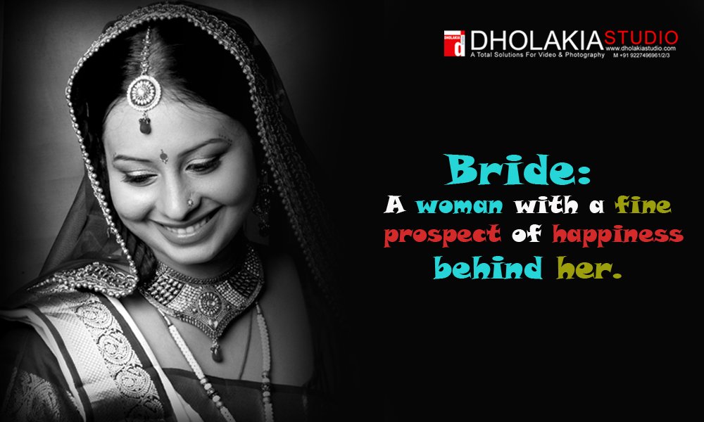 DholakiaStudio's tweet photo. #Bride: A #women with a fine prospect of #happiness behind her. https://t.co/4jBUWxc0rY