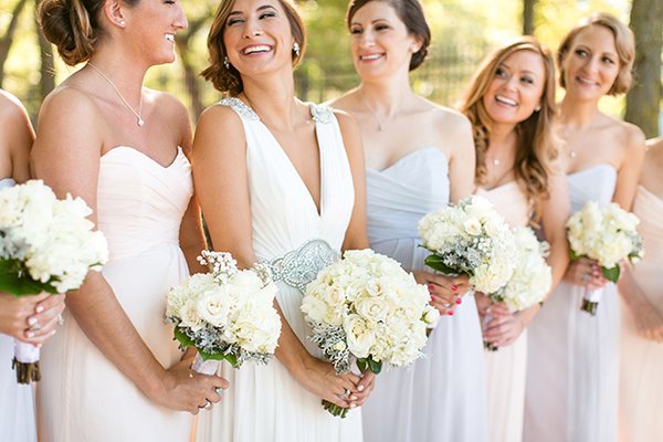 Don't forget to capture these important pics with Mom on your big day!

buff.ly/1O1g0dT

#ArooseToronto
