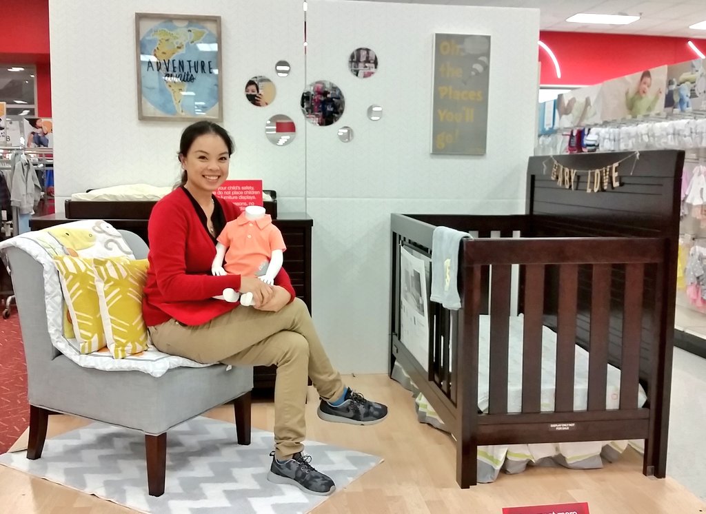 tigermamaETL's tweet photo. A baby room for my headless baby. We are both so happy!! #targetbaby #1stkid #helooksjustlikeme 😍😉 #vmllife #vml https://t.co/k8W2X98cNg