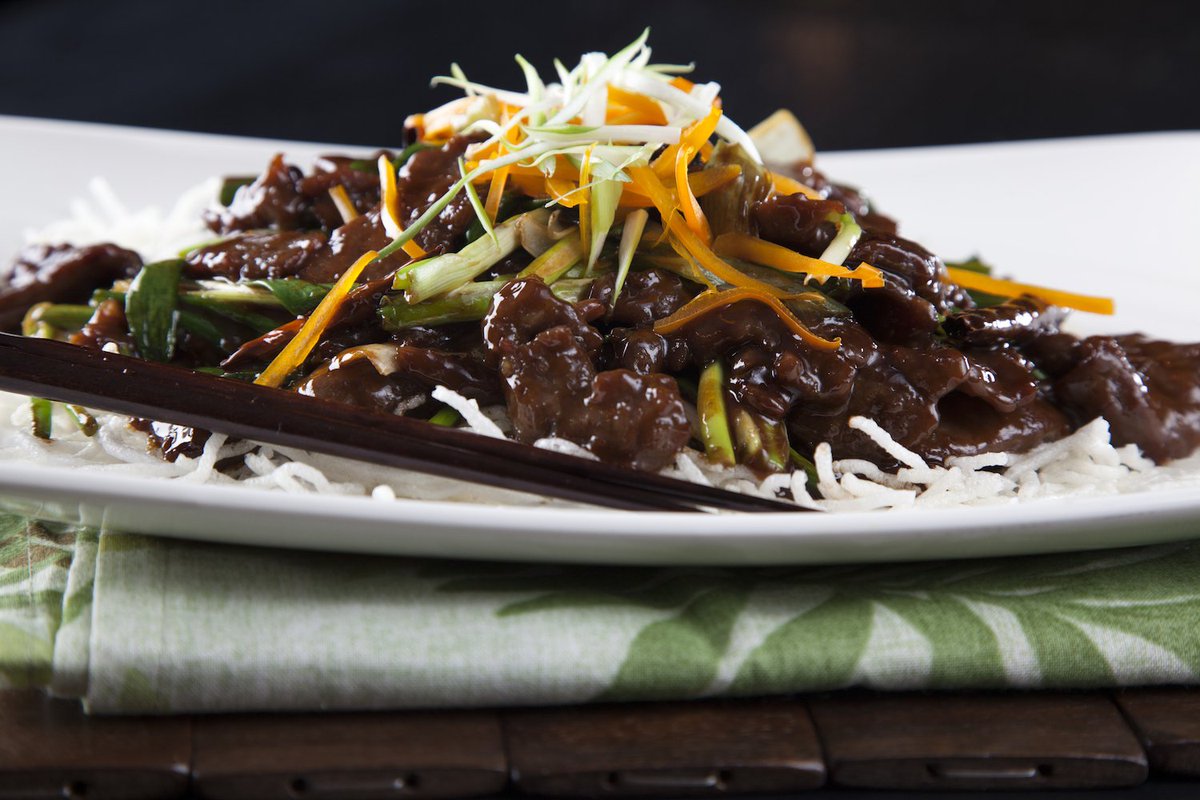 Tulalip Resort On Twitter Mongolian Beef At Journeys East In A Spicy Brown Sauce Served On Crispy Rice Noodles Menu Https T Co Zwpdchcuds Https T Co Lbgcrozcpw