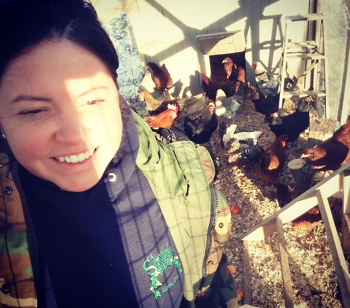 Schneidershops's tweet photo. Bunch chatty cathy's around here #schneidershophaus #dabirds #farmerveterancoalition #carpenterscoops #thankyou https://t.co/wPfFTcsW1F