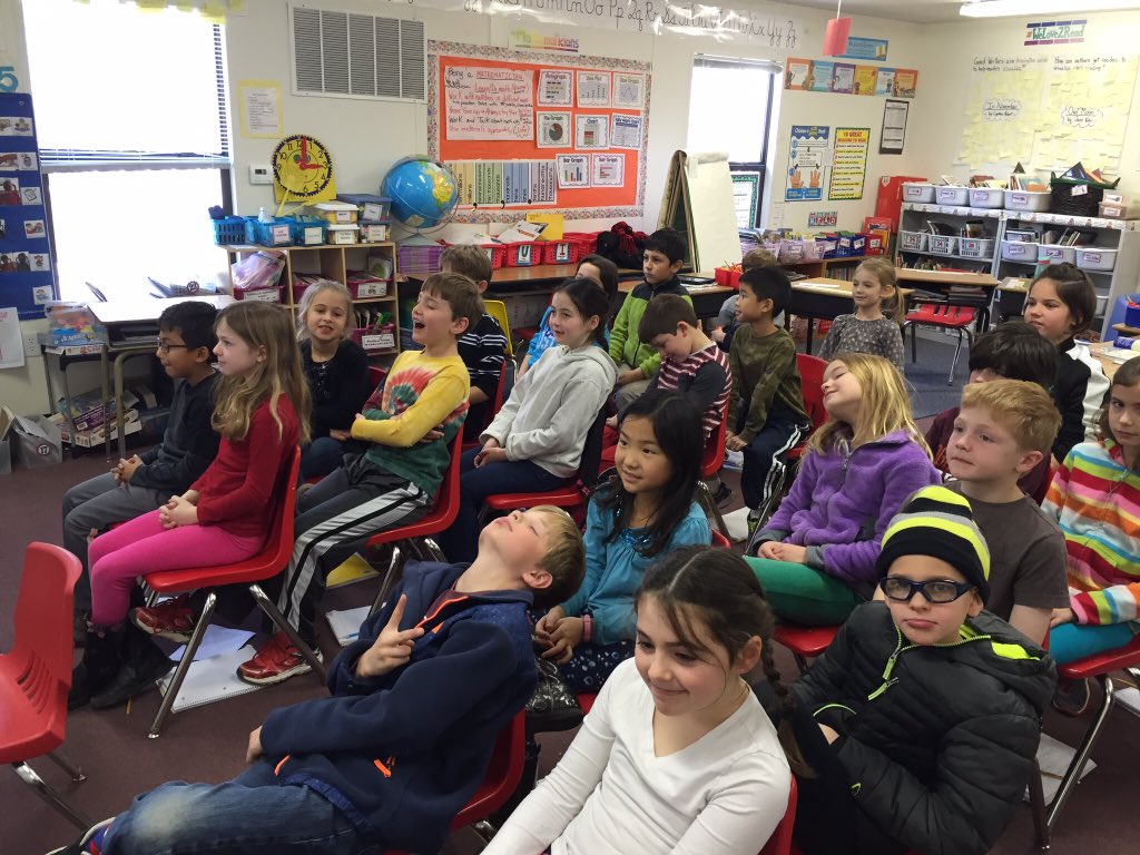 MsFranz_ATS's tweet photo. Where did you fly to today?Ancient Greece?We did too! #SSAlive #fastenyourseatbelts @APSMcKCardinals @APSsocstudies https://t.co/6kTyDcYwnv