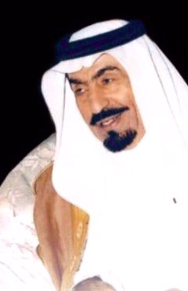 اللهم اجعل قبره روضة من رياض الجنة ولاتجعله حفرة من حفر النار اللهم افسح له في قبره مد بصره وافرش قبره من فراش الجنة