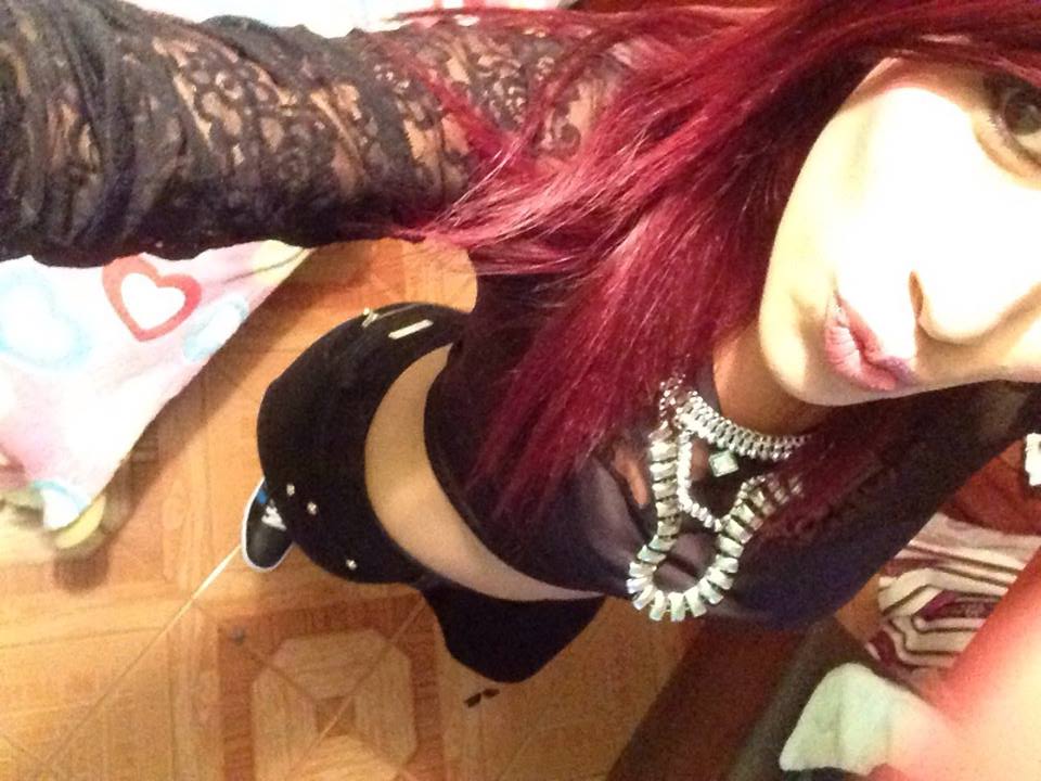 lauravanessaco7's tweet photo. amargarme por lo que piensas no mi amor Dios me regalo un autoestima, confianza, amor asi misma que nadie me quita https://t.co/wCyNAzlUqA