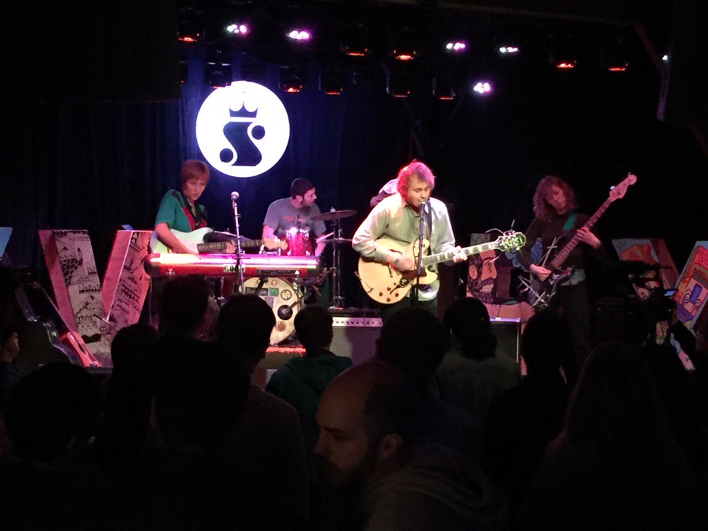 TheCloudsAreGhosts tweet media